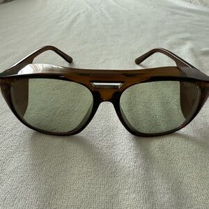 Fender Brown Sunglasses TOM
FORD